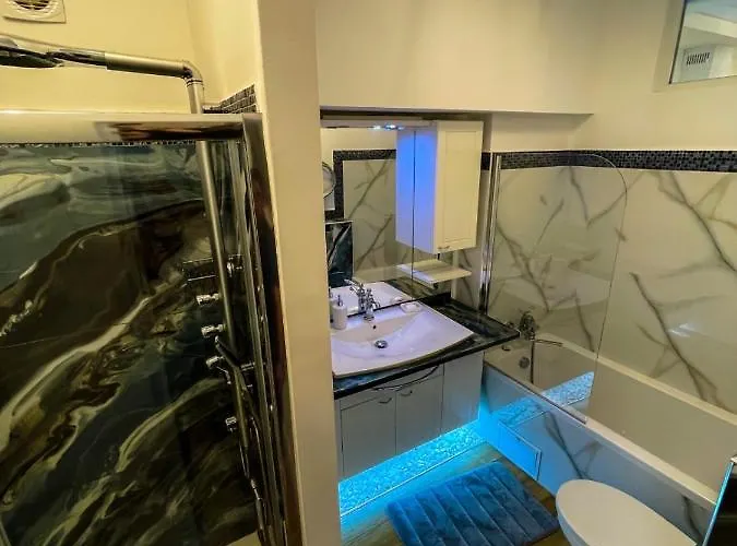 Relax House 2 * 克拉奥华